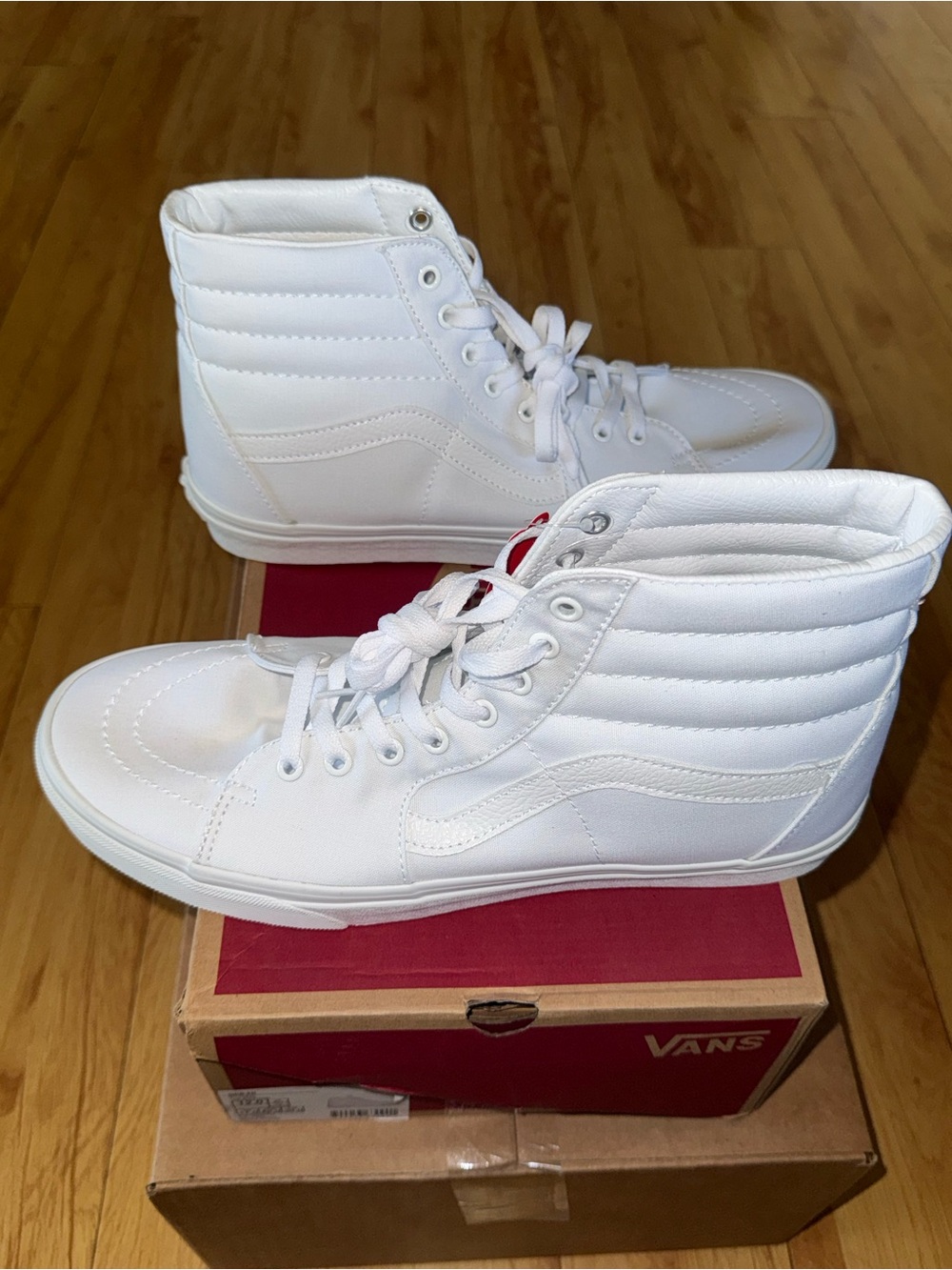 Vans Men’s White High-Top Canvas Sneakers - Picture 4 of 13